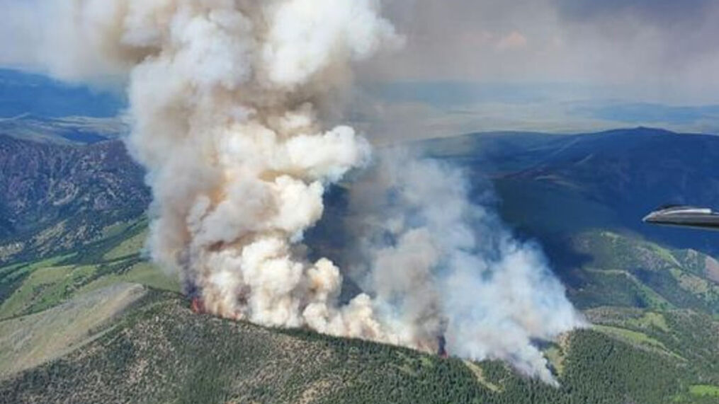 Wildfire near Waldo Lake